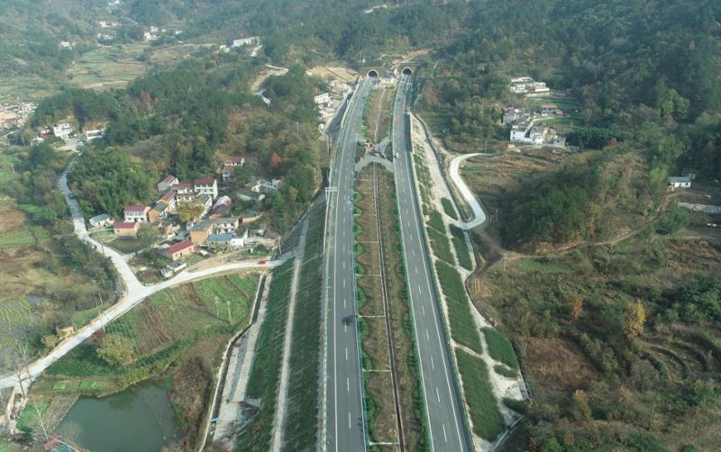 z6尊龙集团案例丨河南沿大别山高速鸡商段项目即将通车