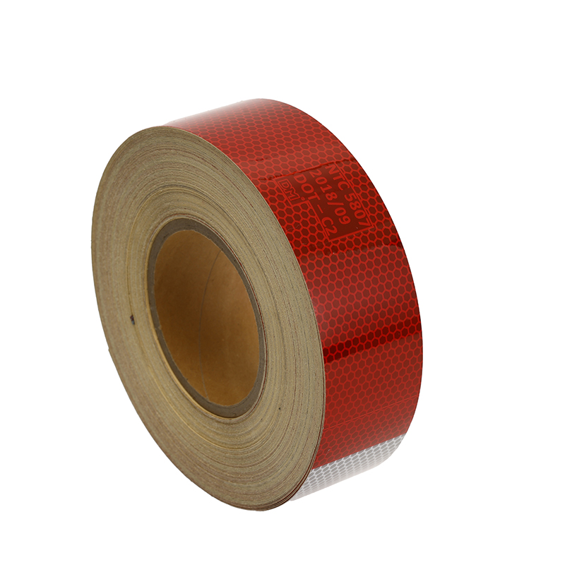 DM9360美国DOT-C2车身反光标识